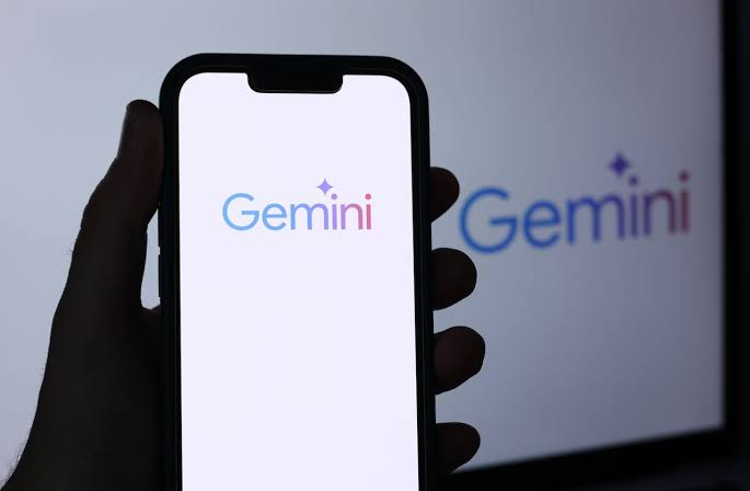 Gemini 1 Milyar Kullanıcıya Ulaştı: Markalar İçin GEO Dönemi Resmen Başladı